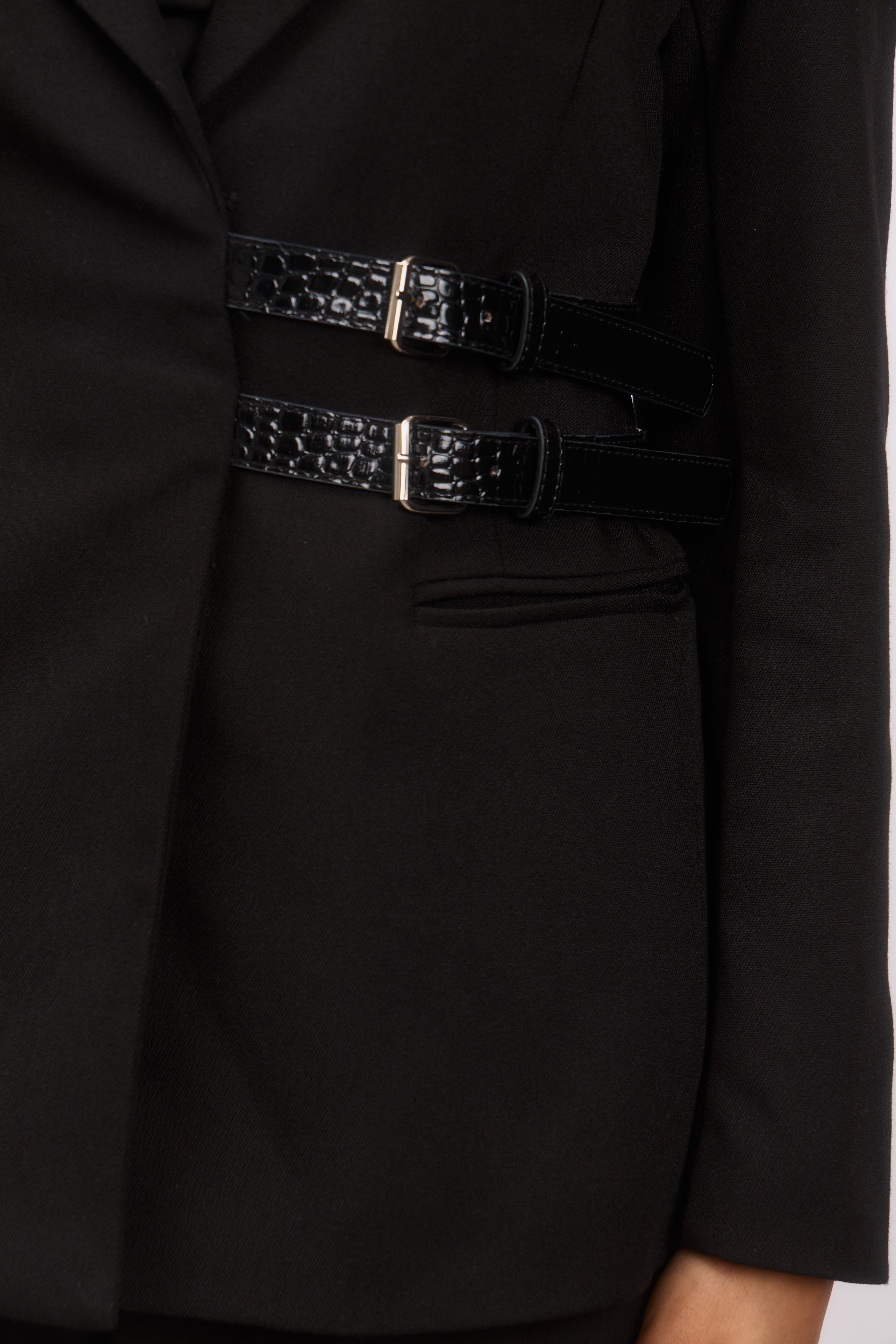 Belted Blazer 1.0